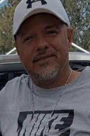 Earl Gomez's Instagram, Twitter & Facebook