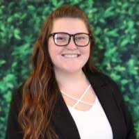 Kelsie Bell's Instagram, Twitter & Facebook