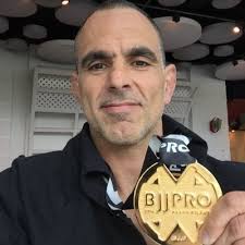 Daniel Vianna (@DanielVianna1)