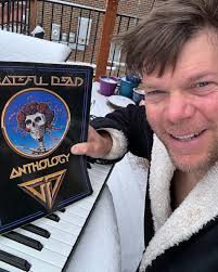 🎿 Kyle Hollingsworth's BrewSki Tour hits the Colorado mountains this week,  plus he'll be at WinterWonderGrass next weekend as part of the 'Pickin'