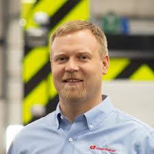 Dan Kellogg's Instagram, Twitter & Facebook