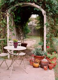 Leslie Lewis Sigler On Design Sponge Outdoor Space Design Garden Inspiration Design Sponge