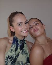 Lilly Curtis's Instagram, Twitter & Facebook