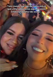 Os vídeos de Adriana (@adrianargomezz) com som original