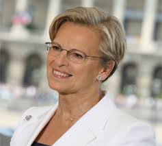 Portrait de Michele Alliot-Marie