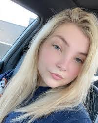 Tiana Knox's Instagram, Twitter & Facebook