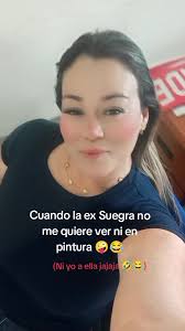 Diana Angulo (@dianaangulo08)