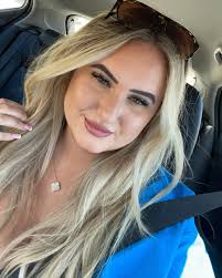 G A B B Y P E T R E S K I (@gabbypetreski) • Instagram photos and videos