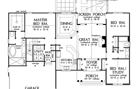 By far our trendiest bedroom configuration, 3 bedroom floor plans allow for a wide number of options and a broad range of functionality for any homeowner. Ranch Style House Plan 3 Beds 2 Baths 1818 Sq Ft 929 1002 Builderhouseplans Com Floor Design Free Plans Bungalow Landandplan
