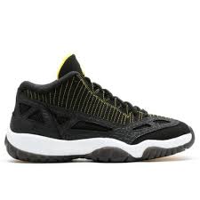 Air Jordan 11 Low Ie Black Zest White 306008 002