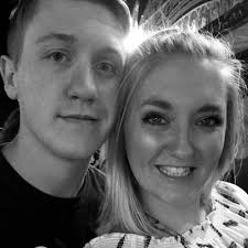 Taylor Springer (@TaylorHope98)