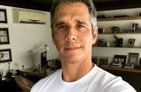 Terminou em agosto o contrato de apresentador que márcio garcia tinha com a globo. Pai Do Ator Marcio Garcia Morre Em Decorrencia Da Covid 19
