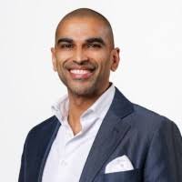 400+ perfiles de «Ramcharan»