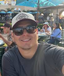 Female roommate wanted in UTC area of San Diego