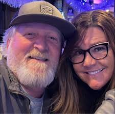 Erin Porter Hayes updated her profile picture.