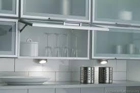 Maybe you would like to learn more about one of these? Beautiful Stainless Steel Kitchen Cabinet Doors Gabinetes De Vidrio Muebles De Cocina Esquineros Gabinetes Cocina