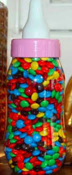 Fill A Giant Bottle With Candies And Have Guests Guess How Many There Are Whoever Comes Closest Tak Creative Baby Shower Baby Shower Prizes Baby Shower Games