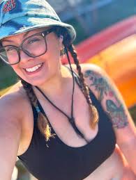 Looking to hire a jumping castle... for an event at my home, any  recommendations please?