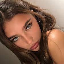 Stream Lynn Kavanagh music