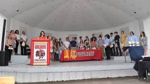 Orion High presents seniors awards