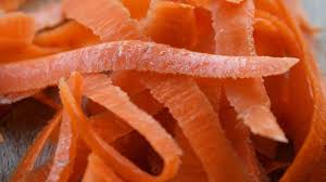 Resteverwertung Was Viele In Den Mull Werfen Kann Man Essen Utopia De Essen Lebensmittel Essen Gemusechips Selber Machen