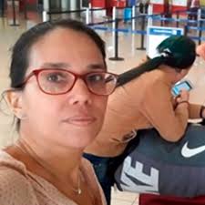 El régimen cubano le prohibió la salida del país a la periodista Luz  Escobar