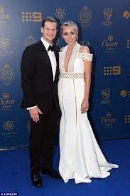 Steve smith reacts to the post by his wife. Story Of Steve Smith And His Beautiful Future Wife Dani Willis