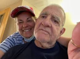 To all men that reports there wife to their mother, Weldon and happy  children's day sirs🙄🙄🙄