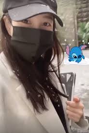 As per the portal, the stars will not only cook food and sing for guests but will also participate in the interior and management of the show. Lee Ji Ah A Stalwartly Celebratory Photo In Snowfall