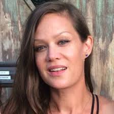 Allison Pierce (allisonmpierce)