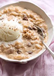 Thai dessert banana cake sweet thai dessert on banana leaf, thai sweetmeat or khanom chan is a kind of sweet thai dessert. Heavenly Creamy Cinnamon Rice Pudding Recipetin Eats
