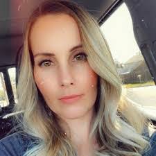 Jolene Carrier's Instagram, Twitter & Facebook