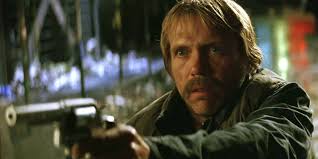 DC's New Robin Reveals Awesome Costume & Weapon as Red Hood's Sidekick