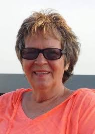 Ruby Knapp's Instagram, Twitter & Facebook