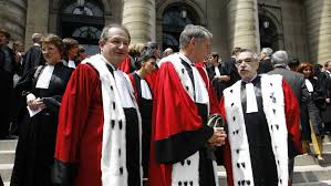 Maybe you would like to learn more about one of these? Juges Et Avocats Histoire D Une Vieille Rivalite