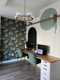Did you know peel and stick wallpaper comes in batches? 5 Tips For Peel And Stick Wallpaper Hana S Happy Home