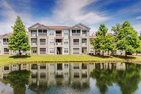 Belle Hall Ucribs