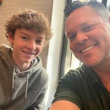 A boys day yesterday with my main man G-Money. Speeding through the city in  the Lambo, stopping for lunch at one of our favorite spots at The Four  Seasons and some secret