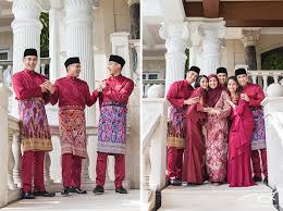 Pengumuman khas mengenai perceraian itu diumumkan oleh pengiran penggawa laila bentara istiadat The Nasimuddin Family Raya Portraits Malaysia Wedding Photographer And Videographer Stories My