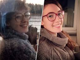 Mother and Daughter Look Almost Identical in Striking Photo