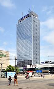 Enjoy a range of services including check in and out with the brand new event hotels app or the sky lounge's exquisite inclusive breakfast buffet. Category Park Inn Berlin Alexanderplatz Wikimedia Commons