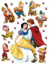 480 x 570 gif 21 кб. Sticker Alba Ca Zapada Fat Frumos Si Cei 7 Pitici 65x85cm Dk880