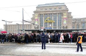 0341/9 68 32 54 bzw. Leipzig Bahn Sperrt Hauptbahnhof Nach Schneefall Panorama Stuttgarter Nachrichten