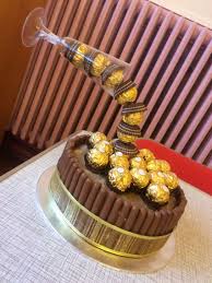 Ferraro Rocher Anti Gravity Champagne Birthday Cake Gateaux Et Desserts Gateau Gravity Idee Gateau