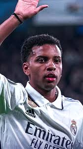 Rodrygo faz dois gols e Real Madrid vence na Champions League!