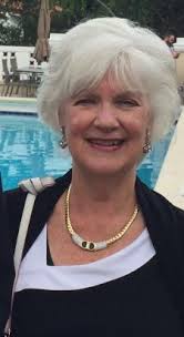 Professor emerita receives 2016 Outstanding Alumna award