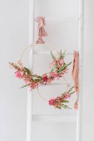 In diesem video erfährst du schritt für schritt wie du ganz einfach eine bezaubernde. Diy Anleitung Kranze Aus Trockenblumen Binden Fraulein K Sagt Ja