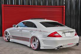 Doing Donuts With Bernie Forgiato Shows Off A Mercedes Cls 550 Mercedes Cls Mercedes Benz Cls Mercedes Car