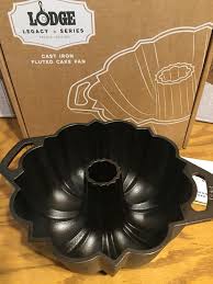 This pan is great for just about anything, as well as cakes and breads. Buy Lodge Bundt Pan Up To 68 Off