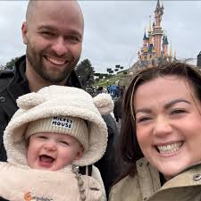 Looking for recommendations for bridal make up for my 2026 wedding  Originally wanted Sharon Cuthbert Lusture Bridal but shes booked my date 😭